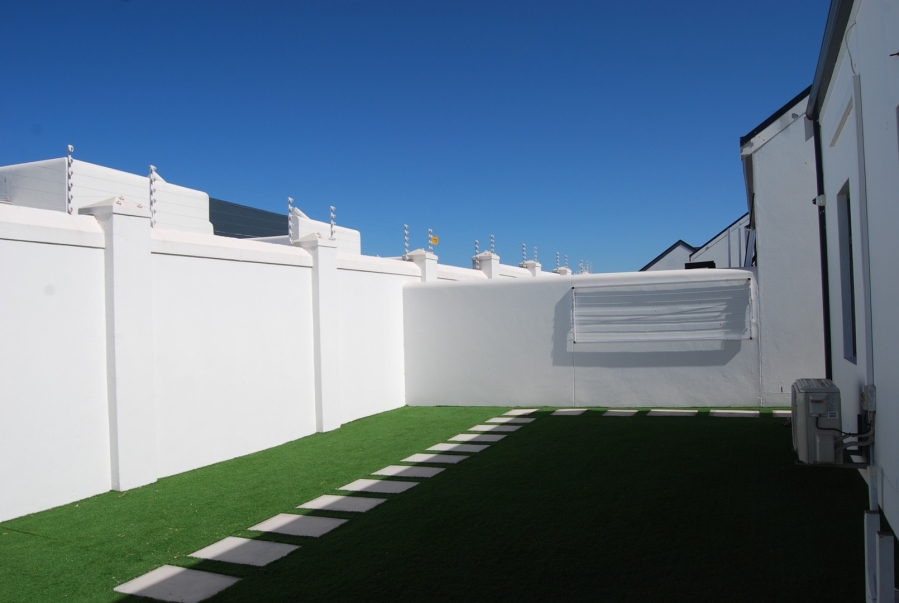 2 Bedroom Property for Sale in Laguna Western Cape